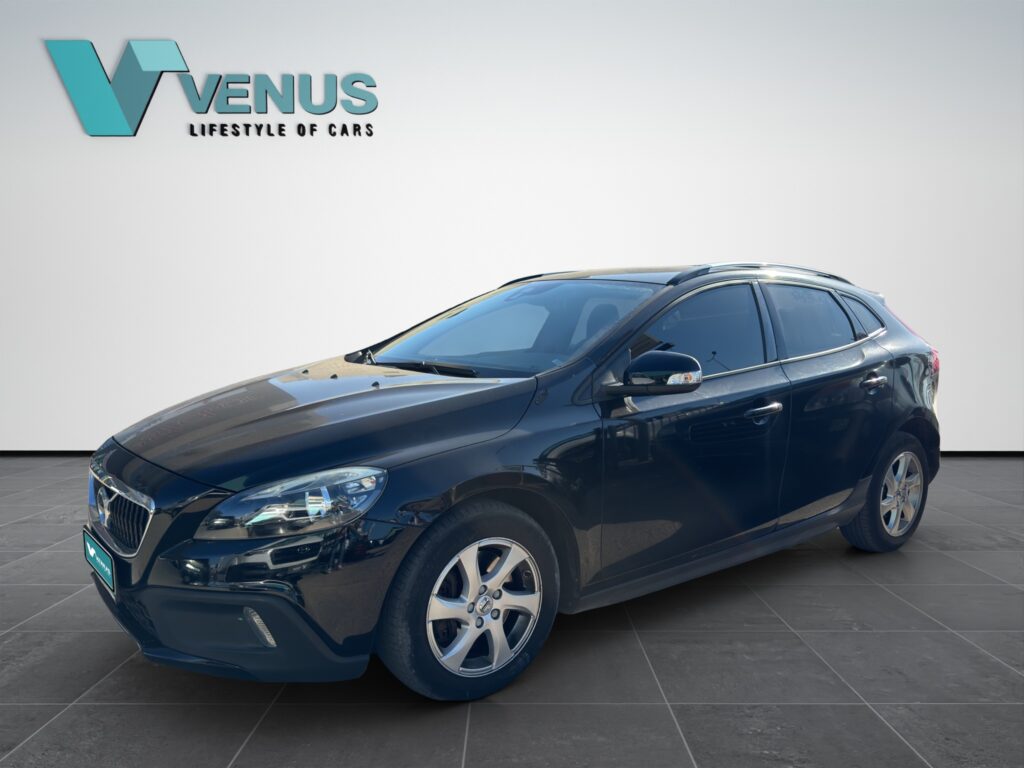 Volvo V40 Cross Country T3 Automatic 2017  - 